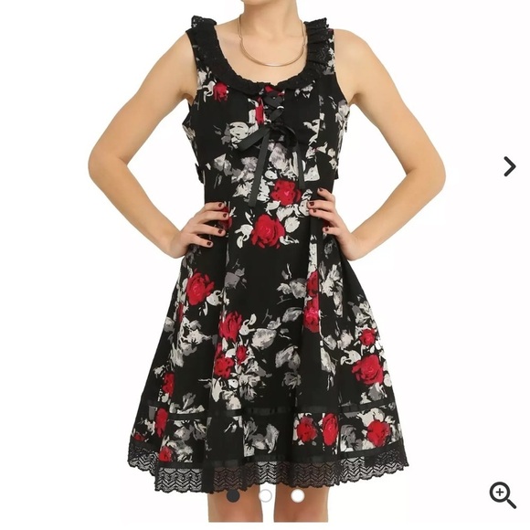 Hot Topic Black & Red Floral Ruffle Dress size medium - Picture 1 of 9
